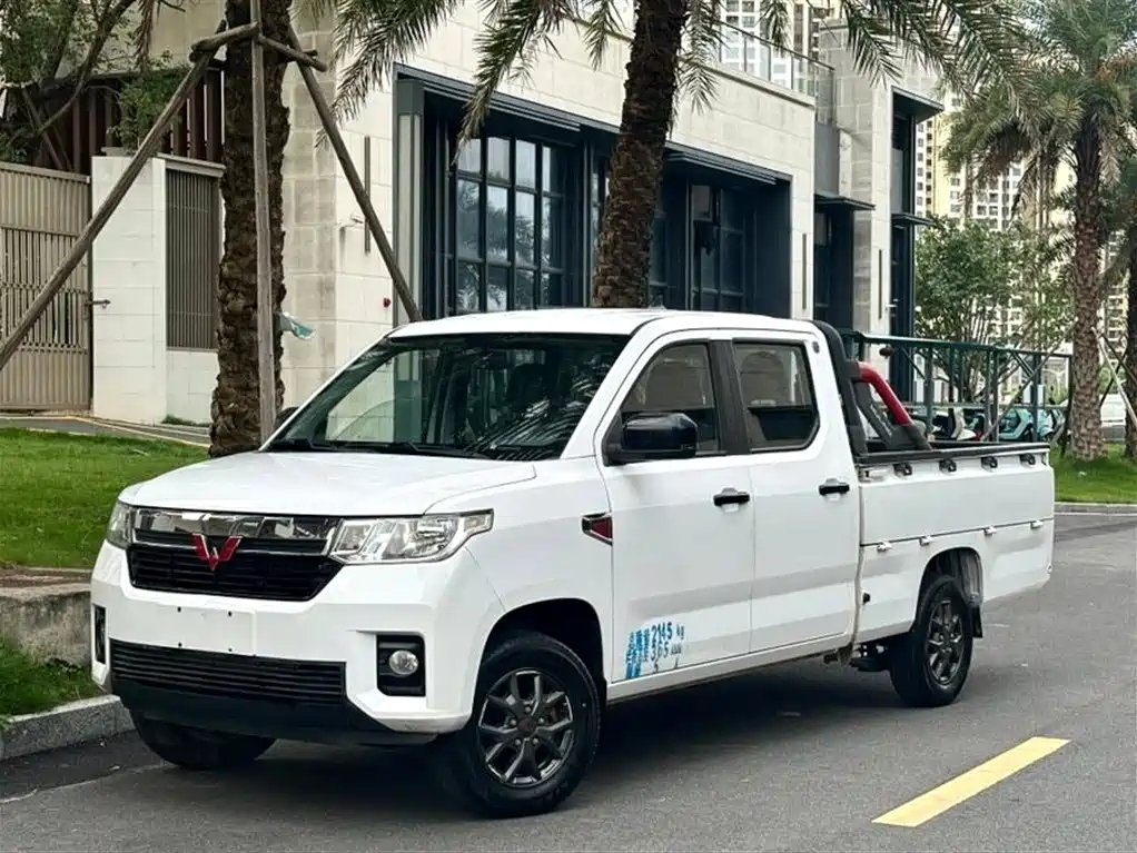 Wuling Journey 2022