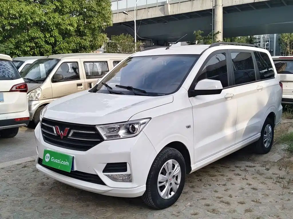 Wuling Hongguang 2024