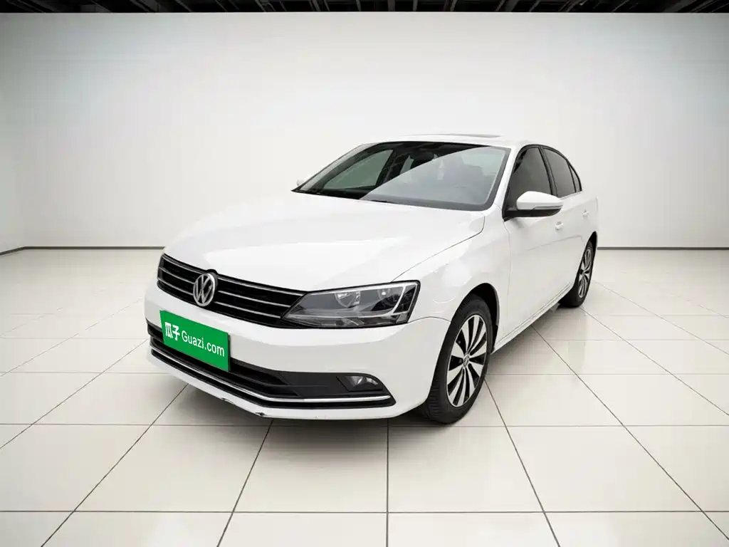 Volkswagen Sagitar 2019