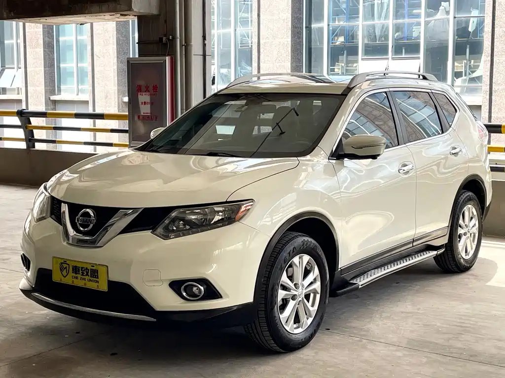 Nissan X-Trail 2015