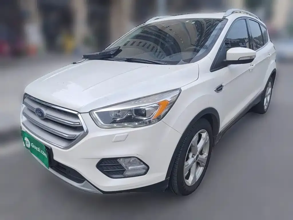 Ford Kuga 2018 — фото 1 из 5