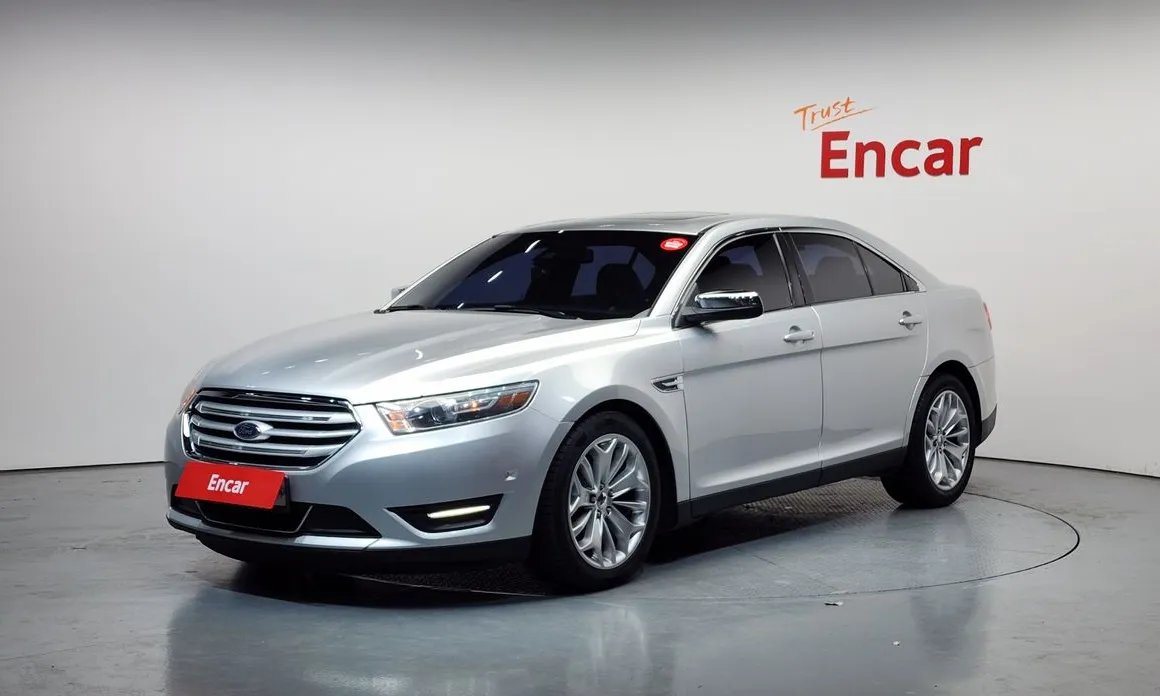 Ford Taurus 2014 — фото 1 из 20