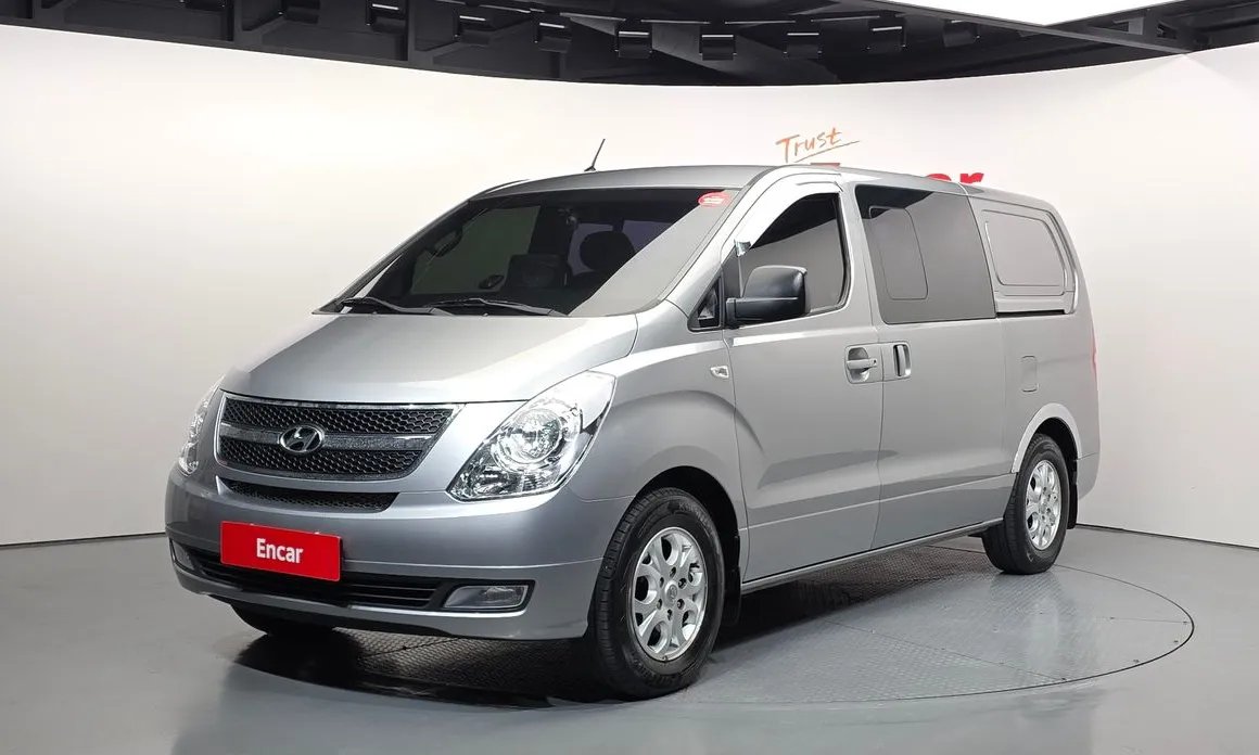 Hyundai Starex 2014 — фото 1 из 20