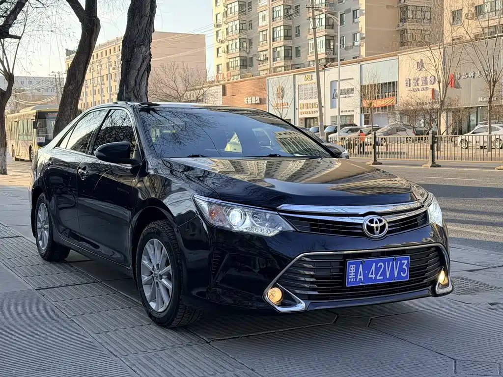 Toyota Camry 2016