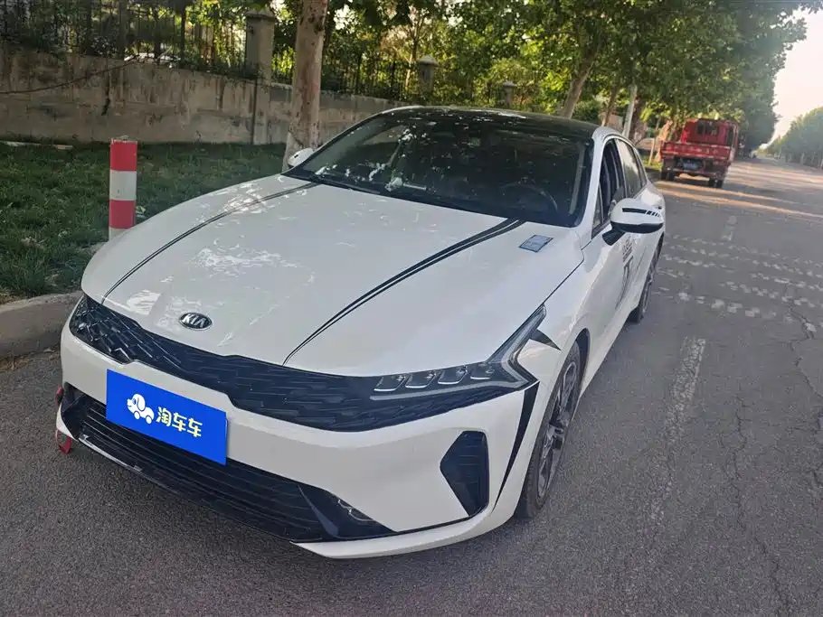 Kia K5 2021