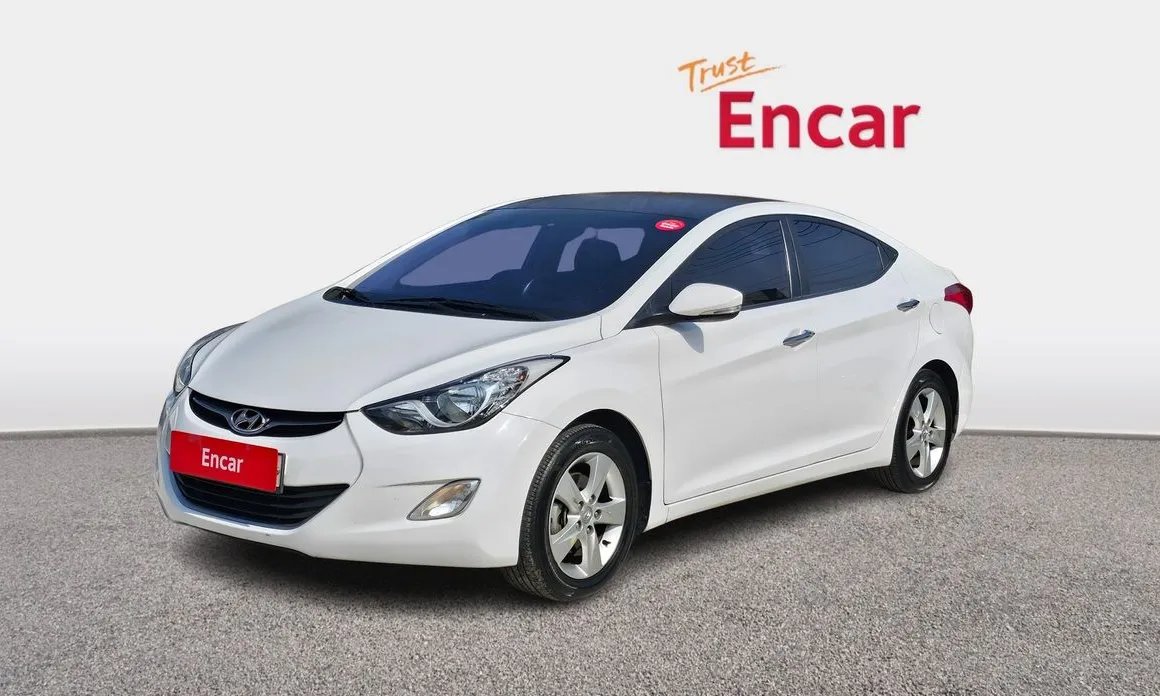 Hyundai AVANTE 2012 — фото 1 из 20