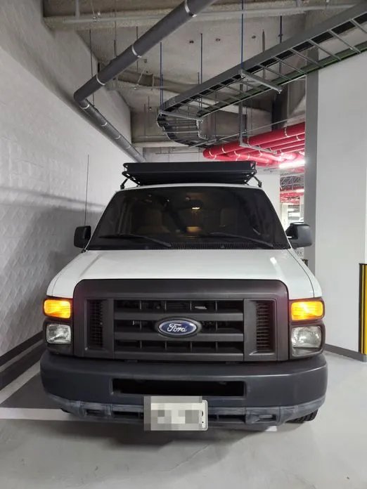 Ford E-Series 2011