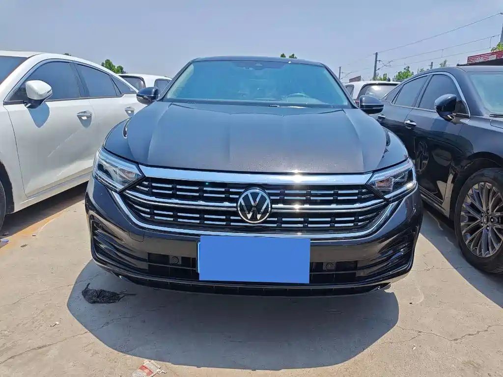 Volkswagen Sagitar 2024