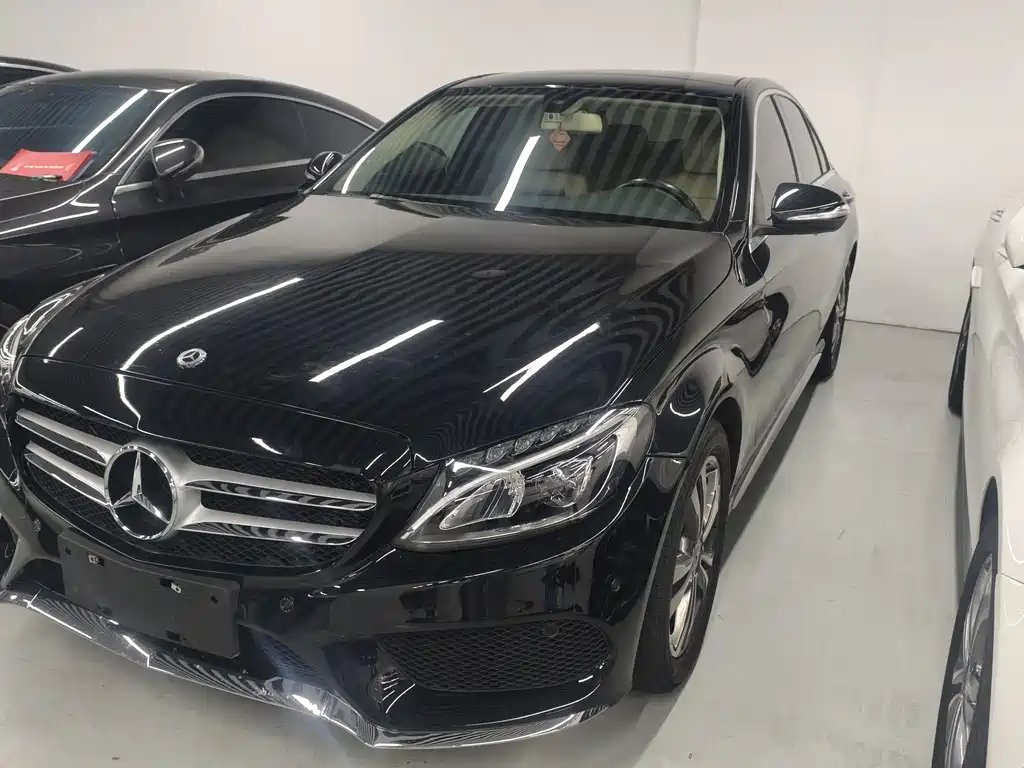 Mercedes-Benz C-Class 2018