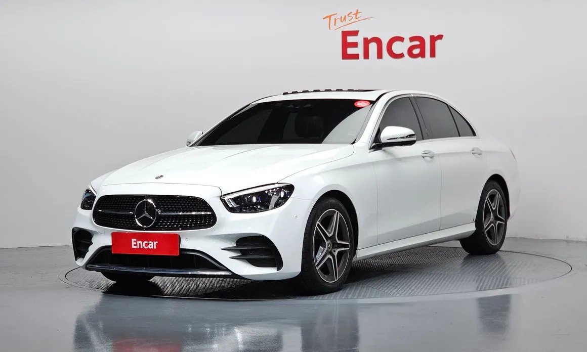Mercedes-Benz E-Class 2023