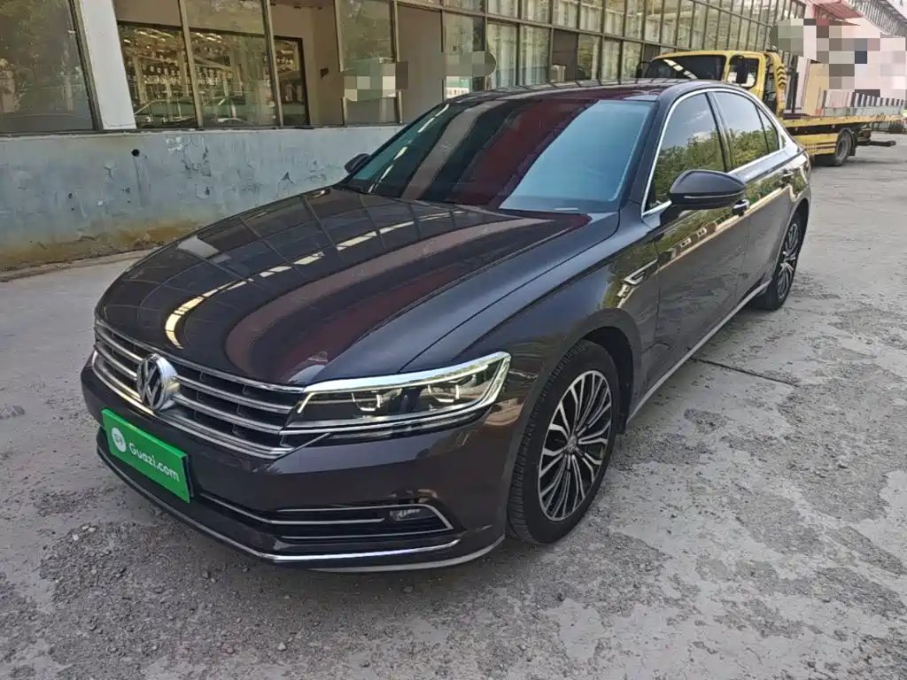 Volkswagen Phideon 2017