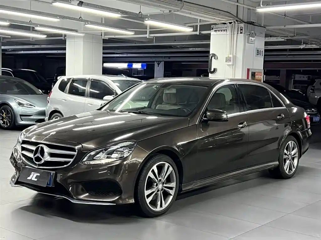 Mercedes-Benz E-Class 2015