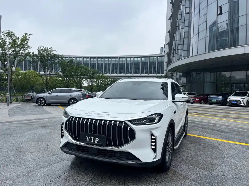 Jetour X70 PLUS 2025