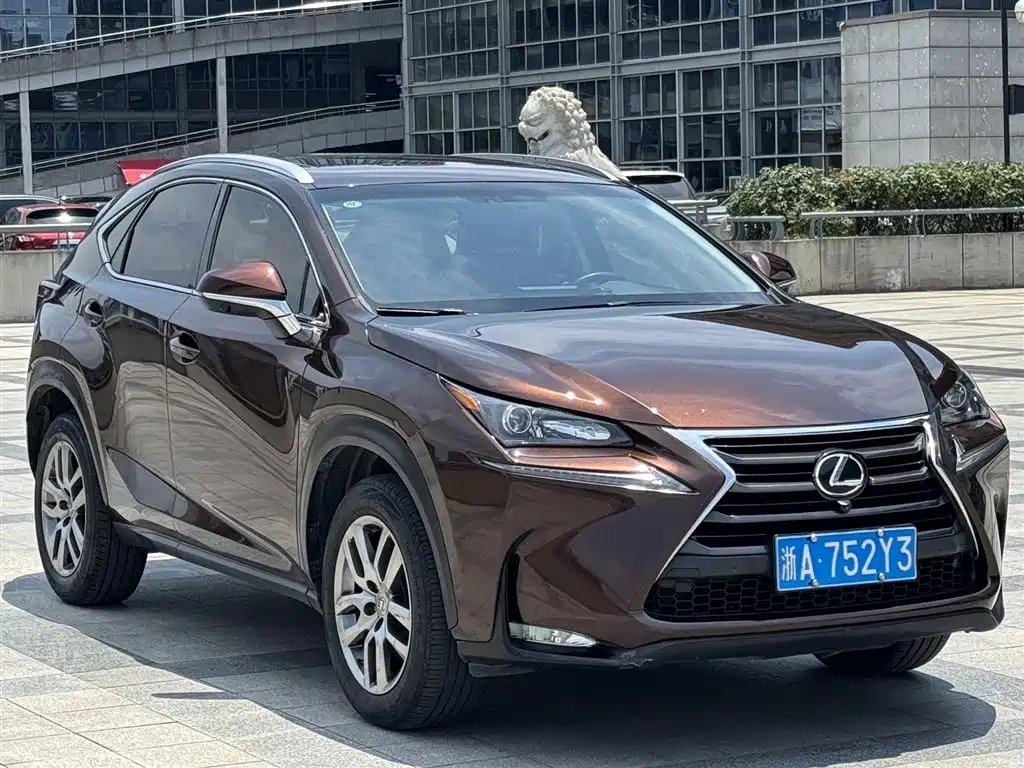 Lexus NX 2016