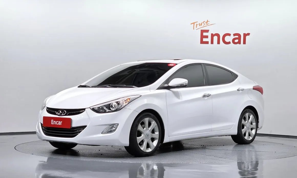 Hyundai AVANTE 2012
