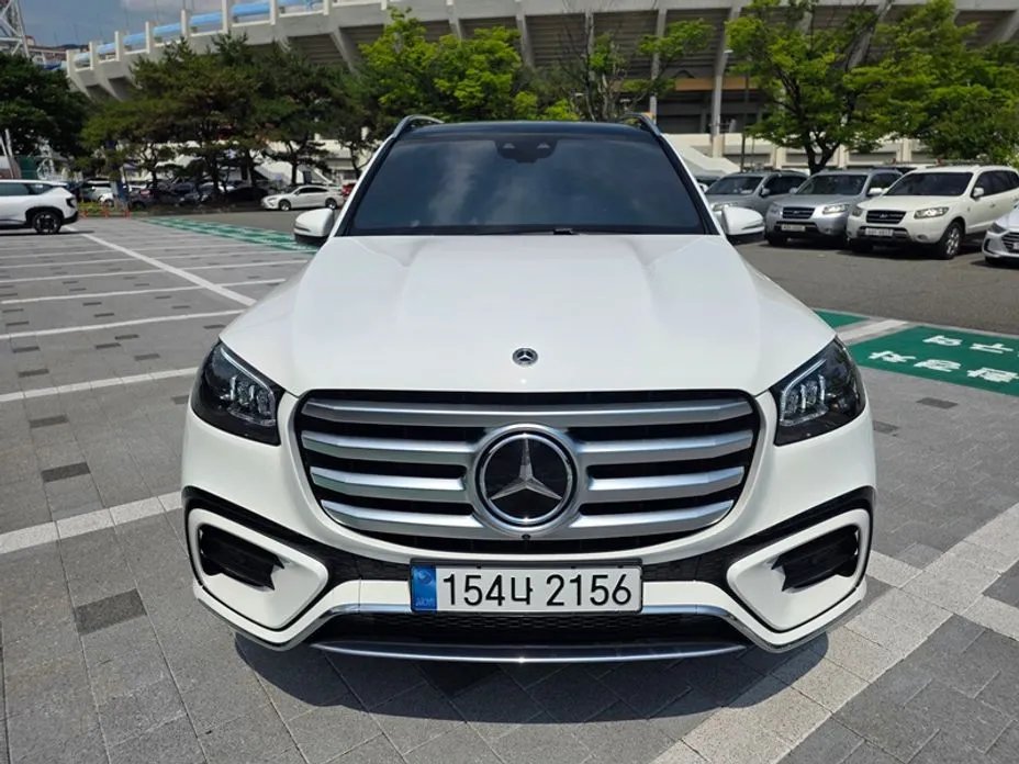 Mercedes-Benz GLS-Class 2024