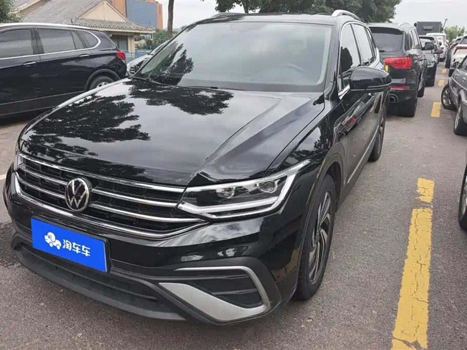 Volkswagen Tiguan L 2023