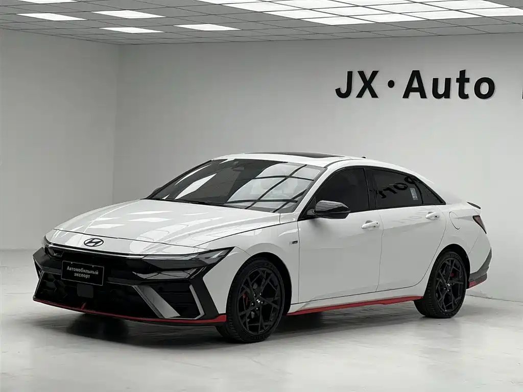 Hyundai Elantra 2024
