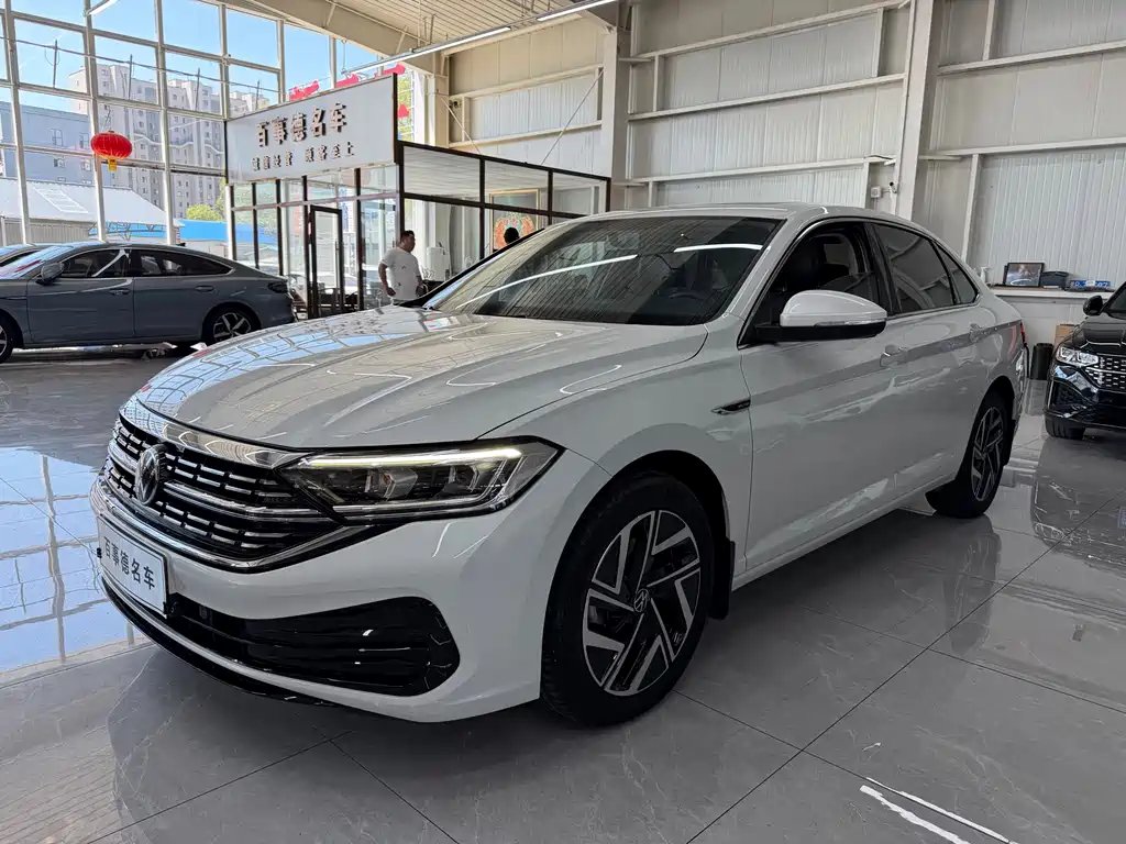 Volkswagen Sagitar 2023
