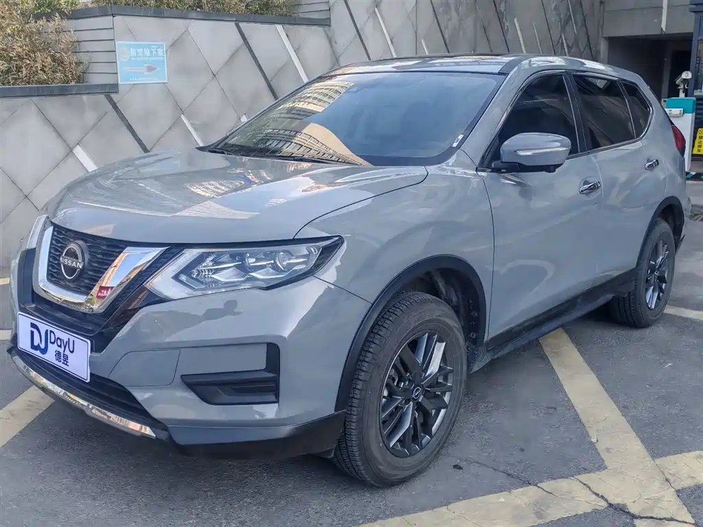 Nissan X-Trail 2025
