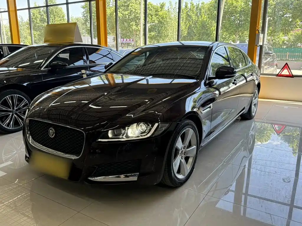 Jaguar XFL 2021