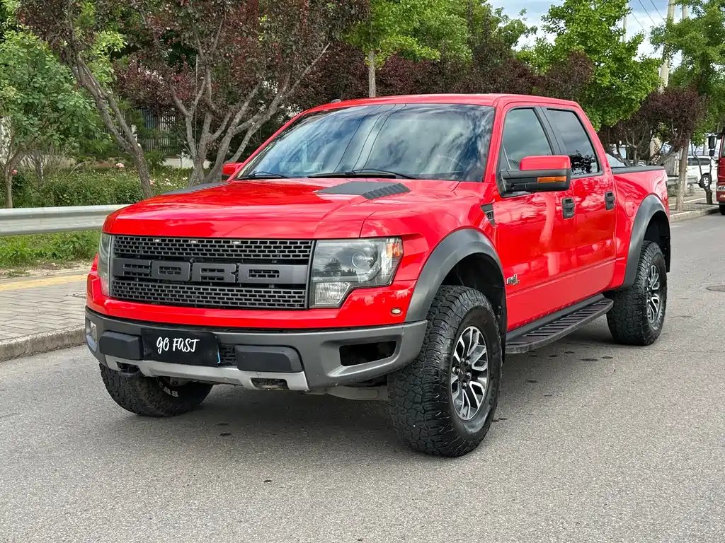 Ford F-150 Raptor 2015