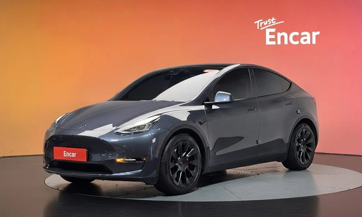 Tesla Model Y 2021