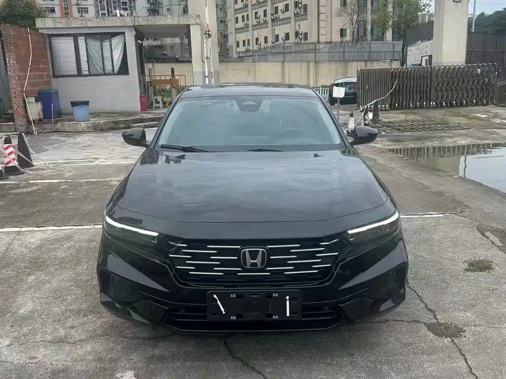 Honda Accord 2025