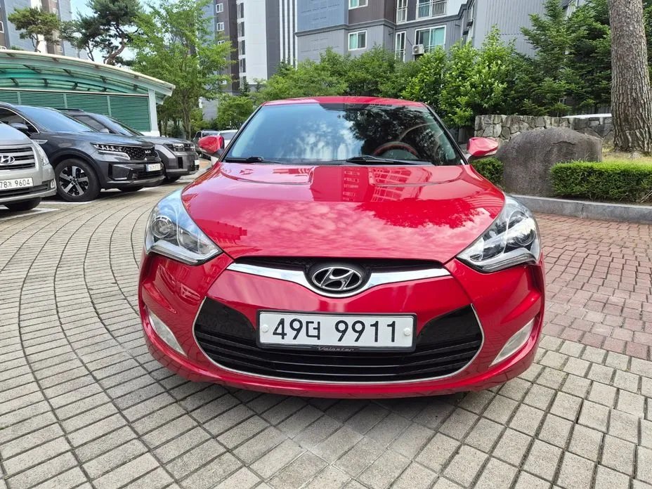 Hyundai Veloster 2012