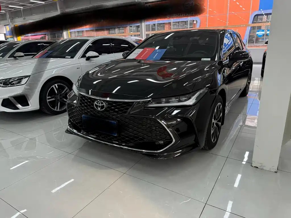 Toyota Avalon 2022