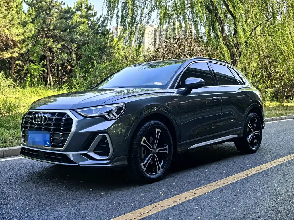 Audi Q3 2021