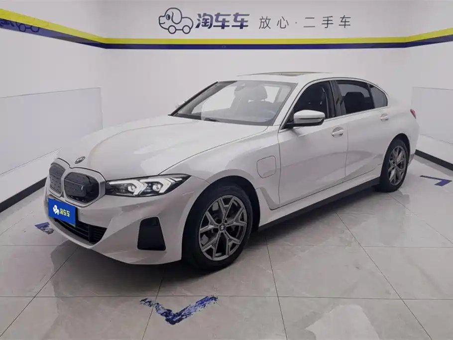 BMW i3 2023