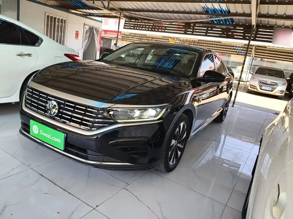 Volkswagen Passat 2021