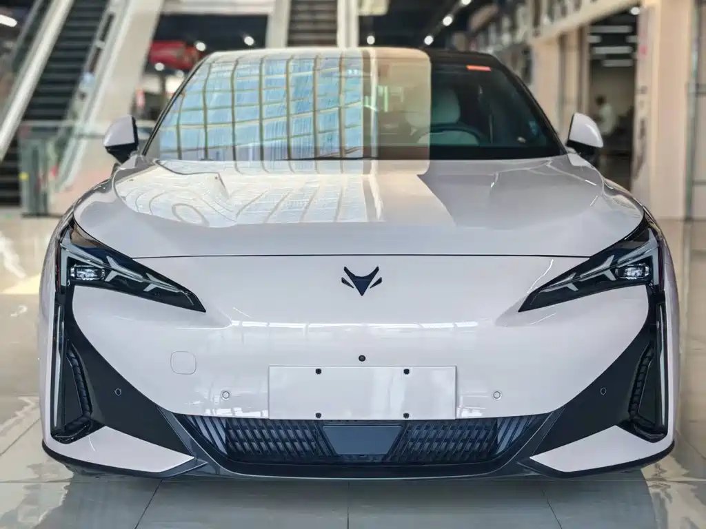 Arcfox Alpha S5 2024