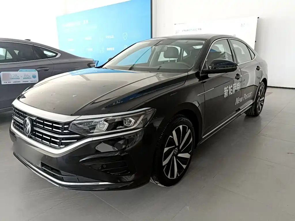 Volkswagen Passat 2025