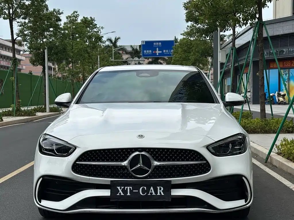Mercedes-Benz C-Class 2022