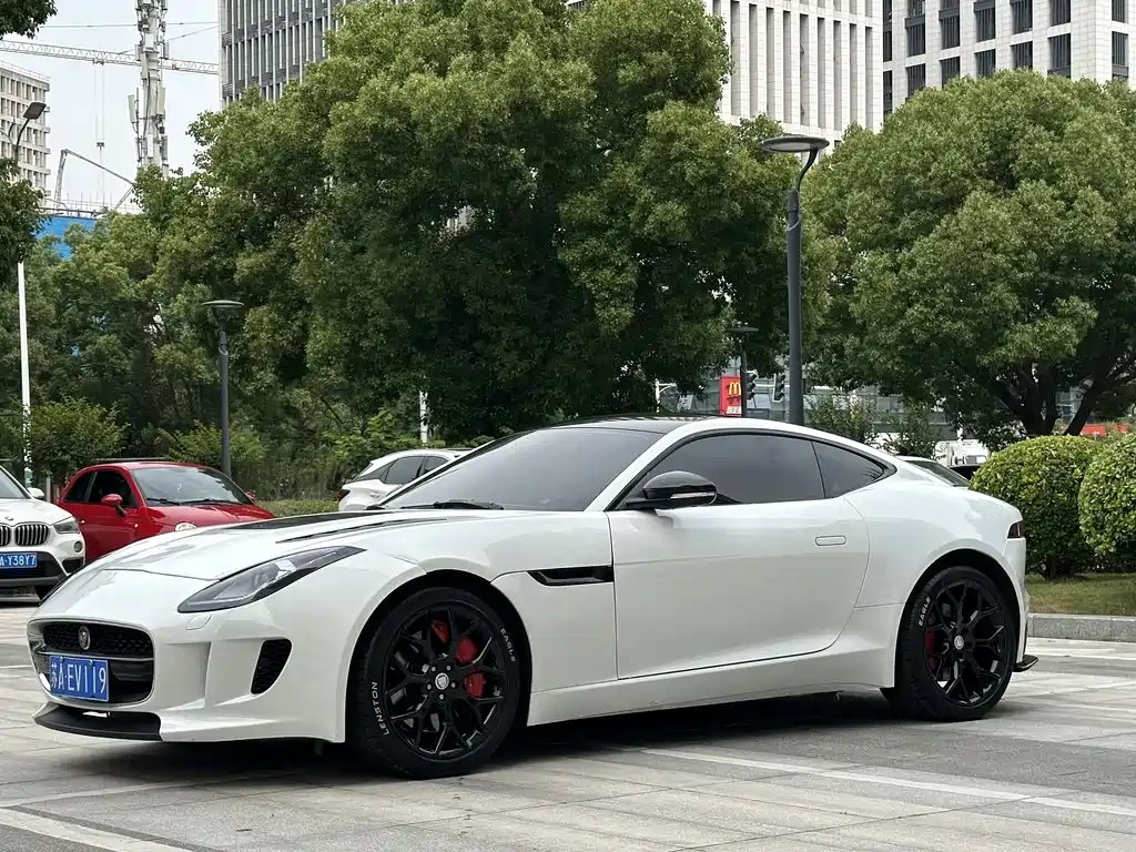 Jaguar F-TYPE 2017