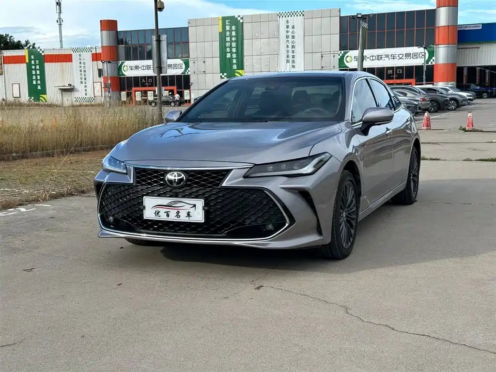 Toyota Avalon 2023