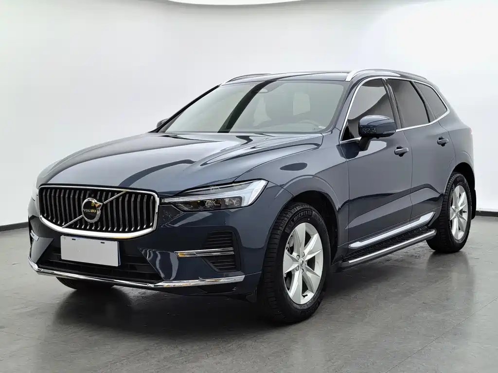 Volvo XC60 2022