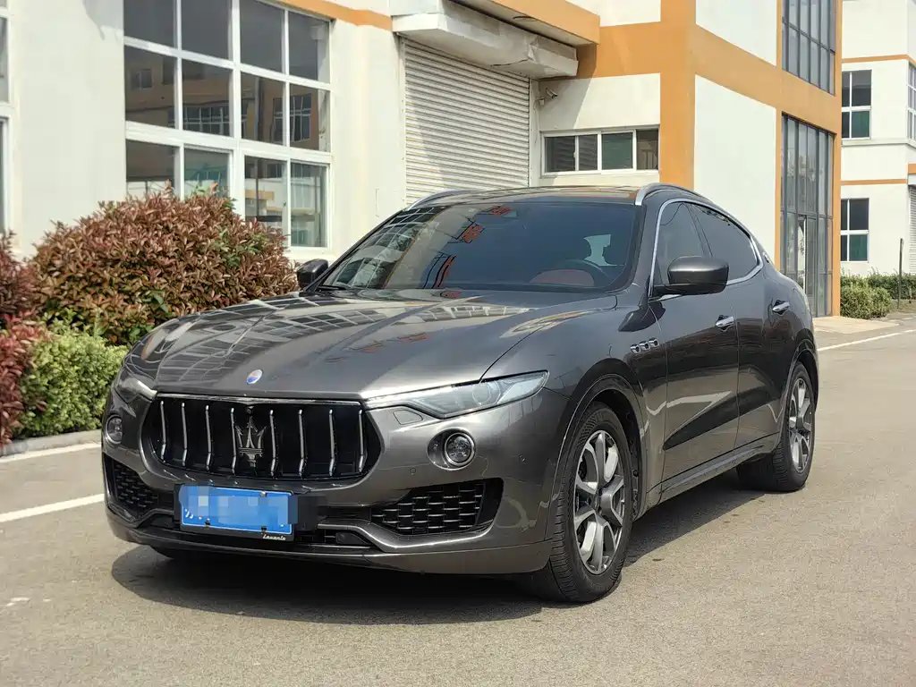 Maserati Levante 2016