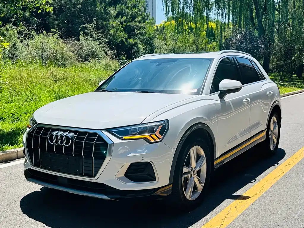 Audi Q3 2021