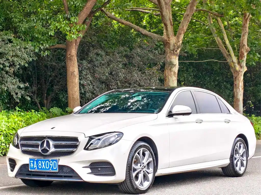 Mercedes-Benz E-Class 2020