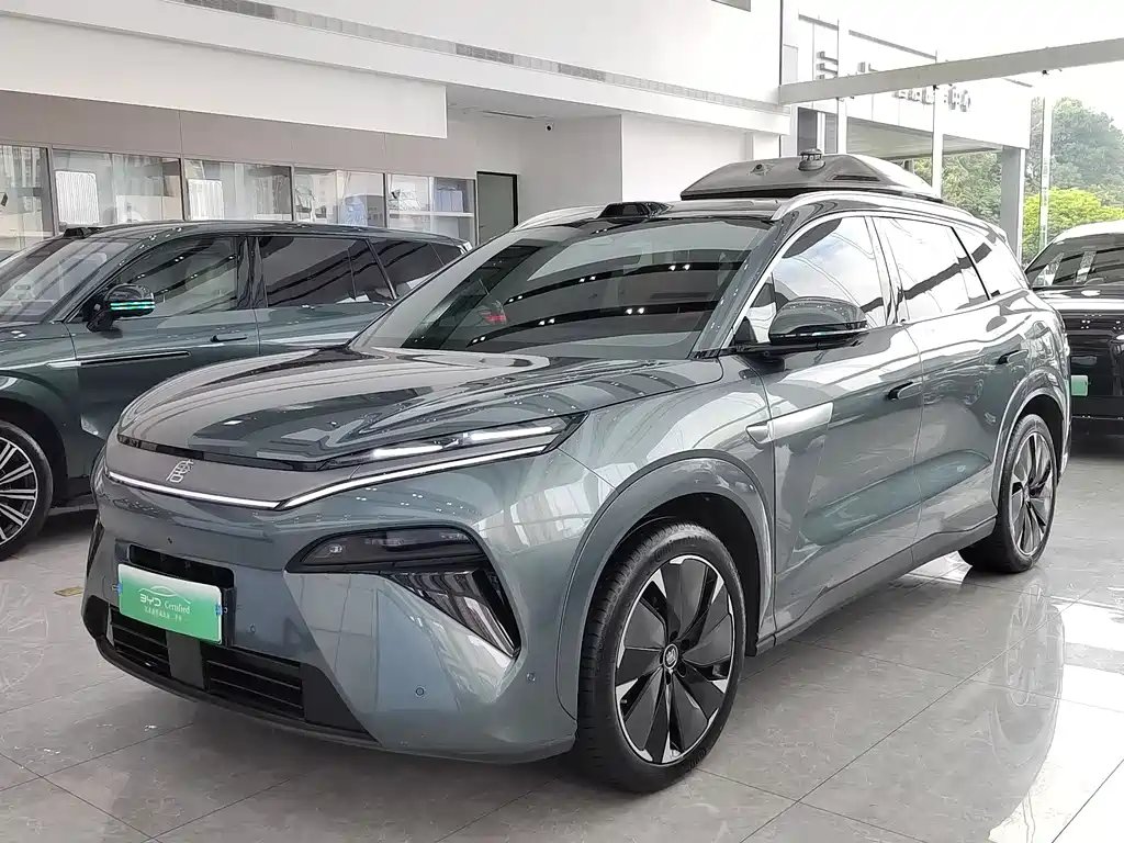BYD Tang L 2025 — фото 1 из 5