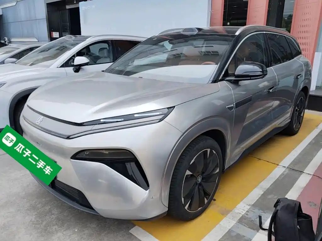 BYD Tang L 2025 — фото 1 из 5