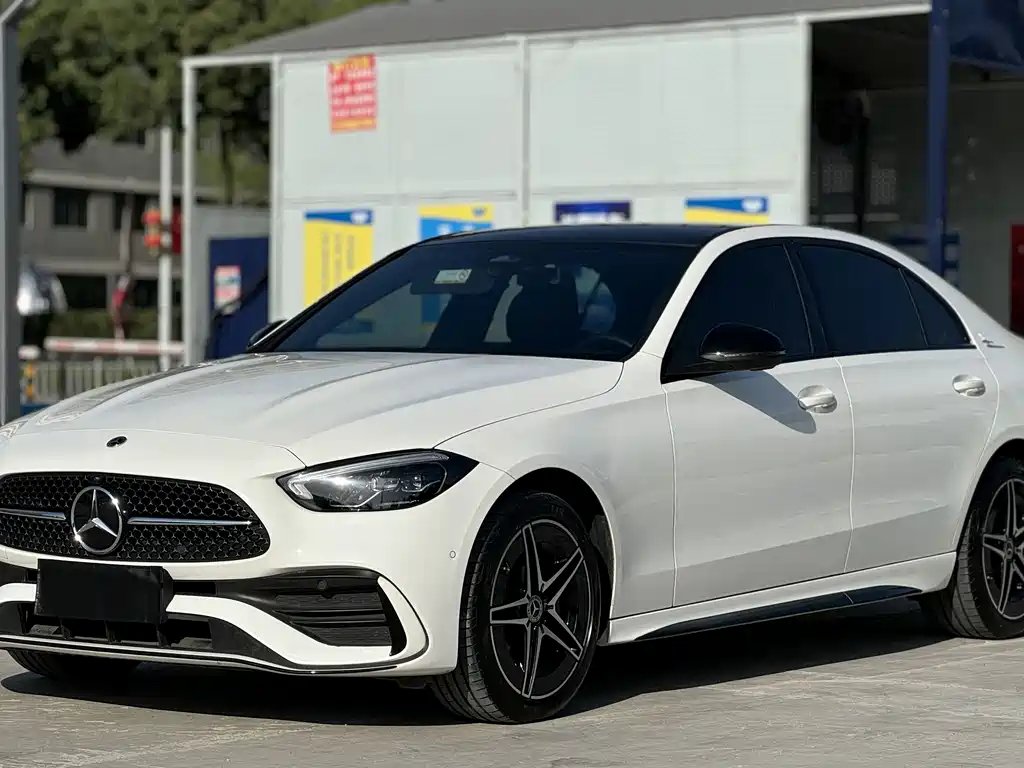 Mercedes-Benz C-Class 2023