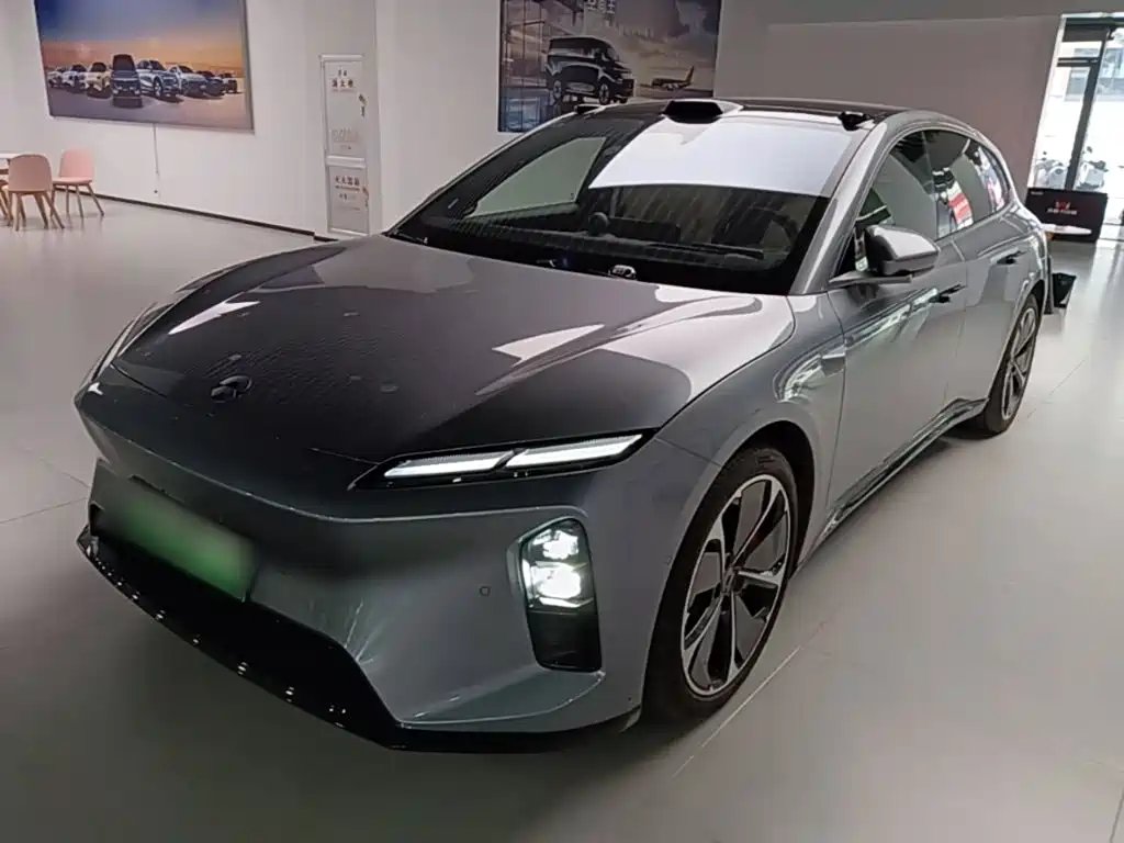 NIO ET5T 2025