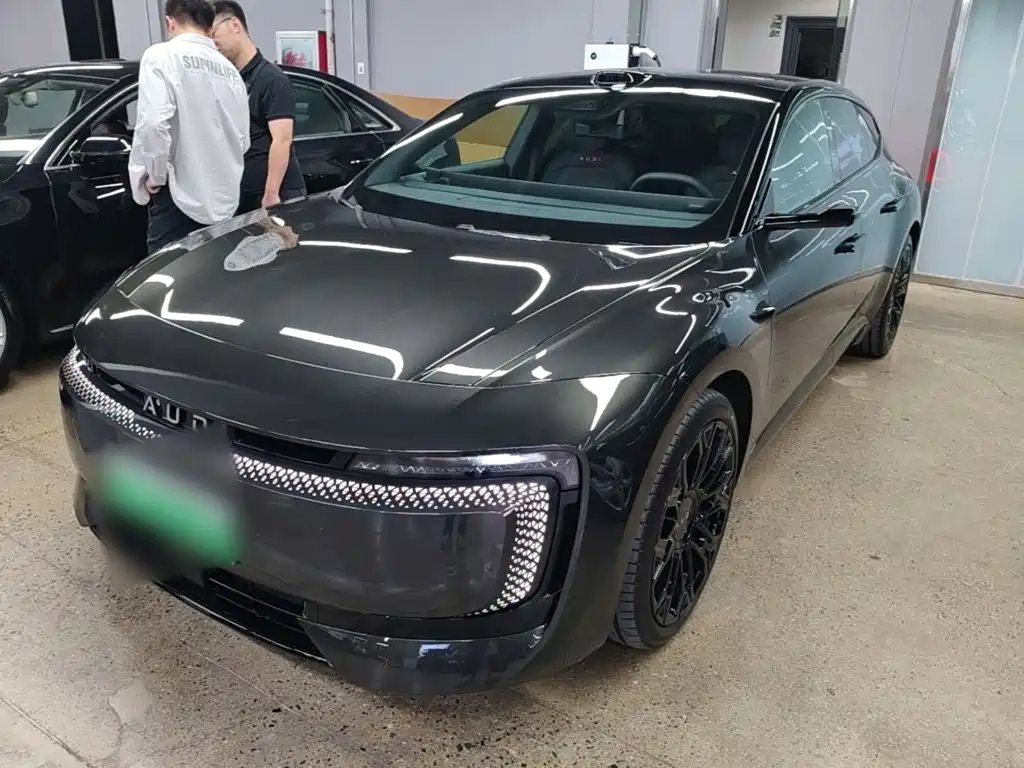 Audi AudiE5 Sportback 2025