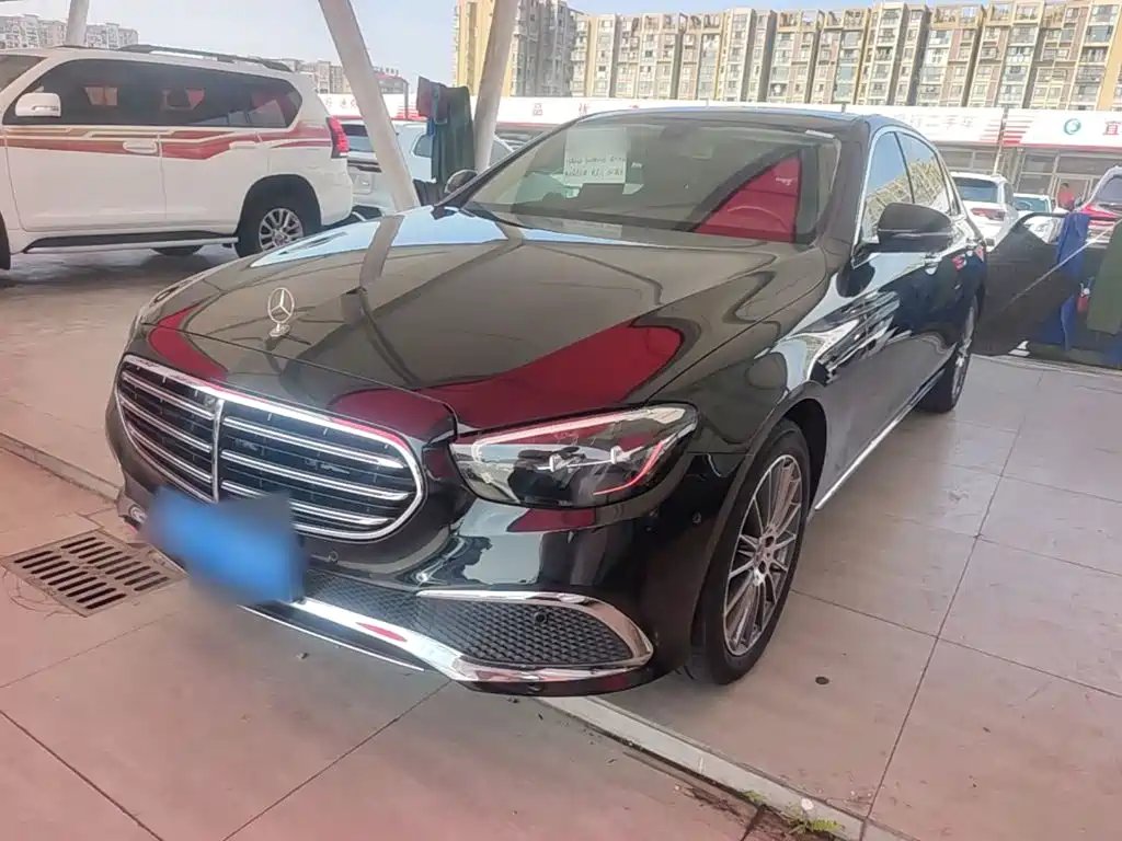 Mercedes-Benz E-Class 2021