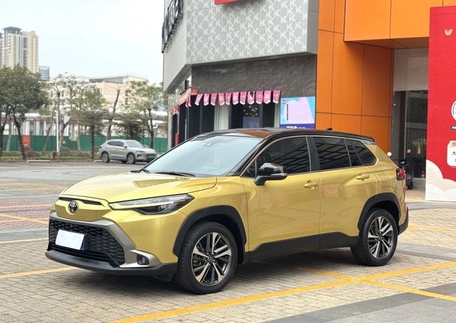 Toyota Frontlander 2022