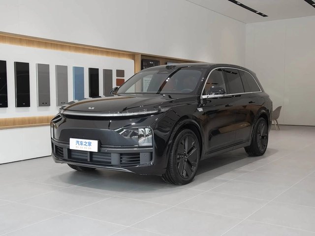 Li Auto L8 2026